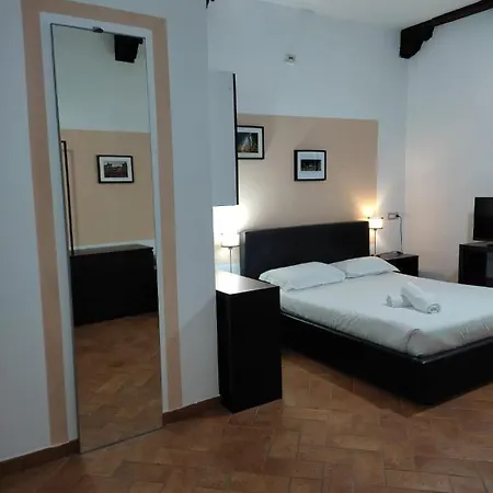 Affittacamere Relais Arco Della Pace 3*