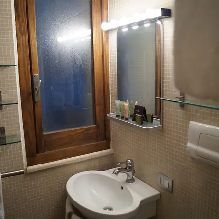 Relais Arco Della Pace Affittacamere 3*
