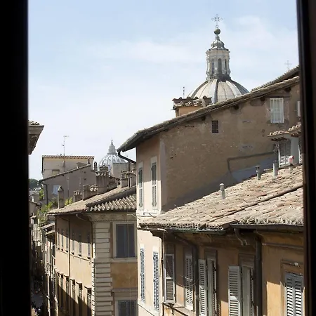 Relais Arco Della Pace Penzion 2*