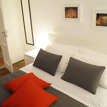 Guest house Relais Arco Della Pace 3*