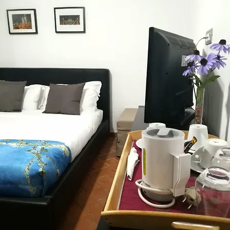 Guest house Relais Arco Della Pace 3*