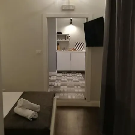 Guest house Relais Arco Della Pace 3*