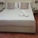 ريلايس أركو ديلا بيس بيت ضيافة روما