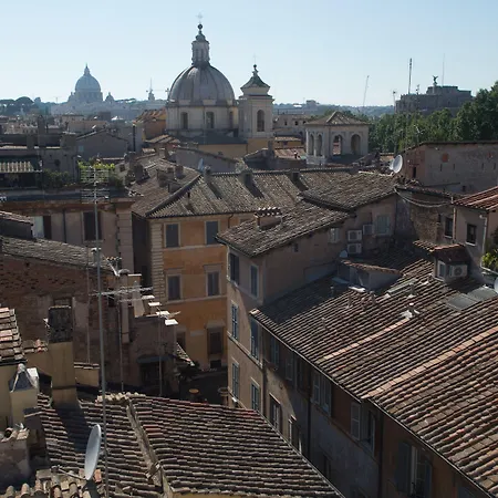 Affittacamere Relais Arco Della Pace Roma
